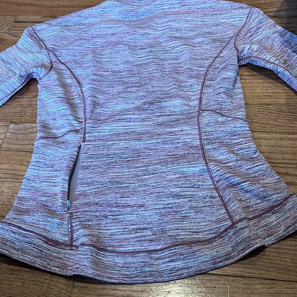Lululemon. Close to Crossing Long Sleeve
*Rulu - Picture 4 of 5